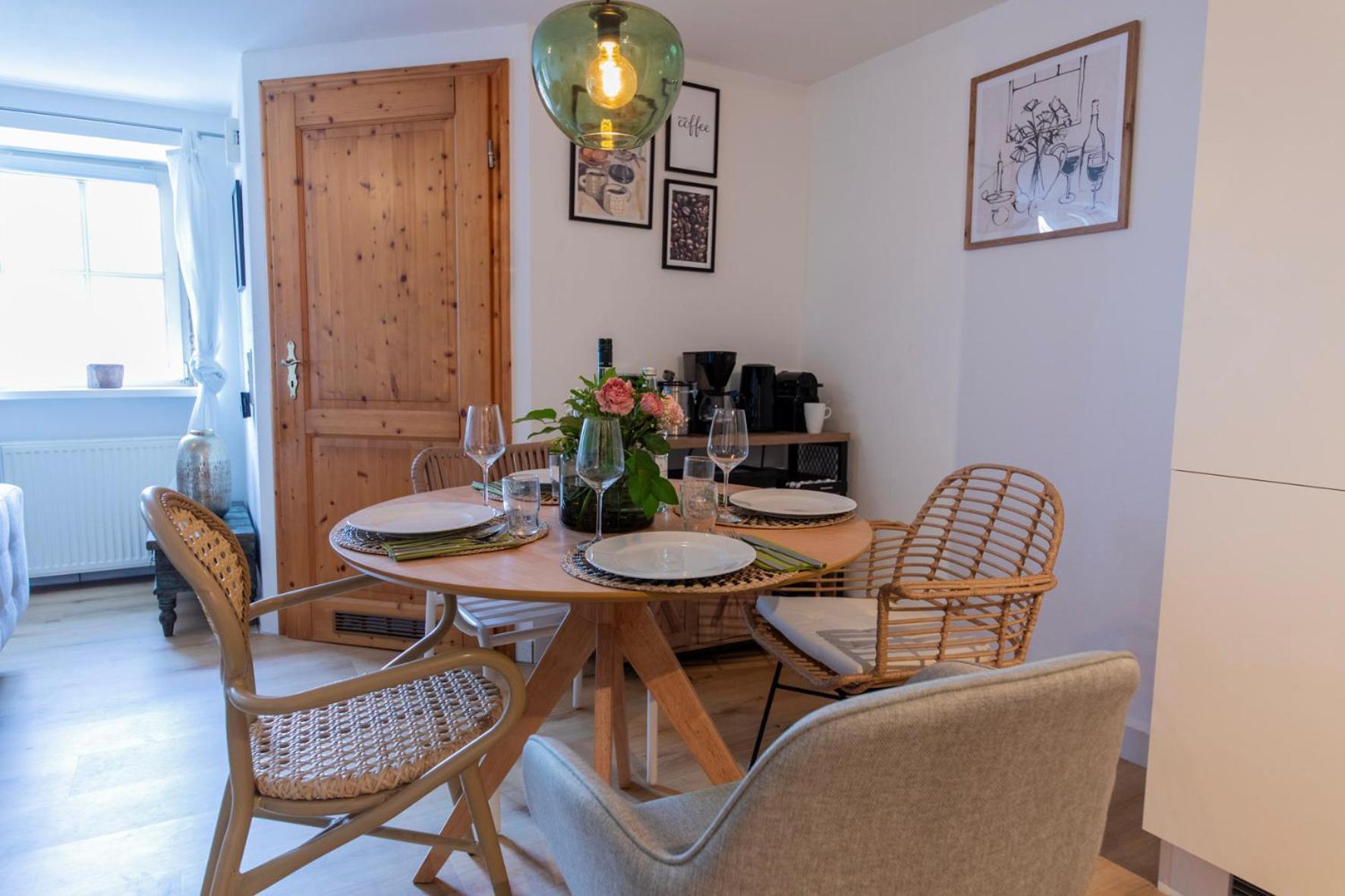 Cozy I Hochwertig Eingerichtet Netflix Parkplatz Nespresso Appartement Longkamp Buitenkant foto